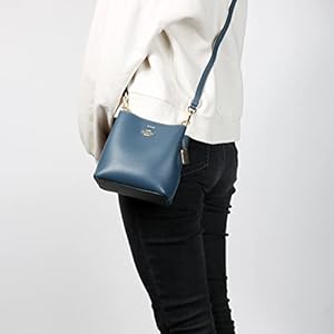 美品　Coach Denim Aacessory Porch Bag 美品 Coach Denim Aacessory Porch Bag
